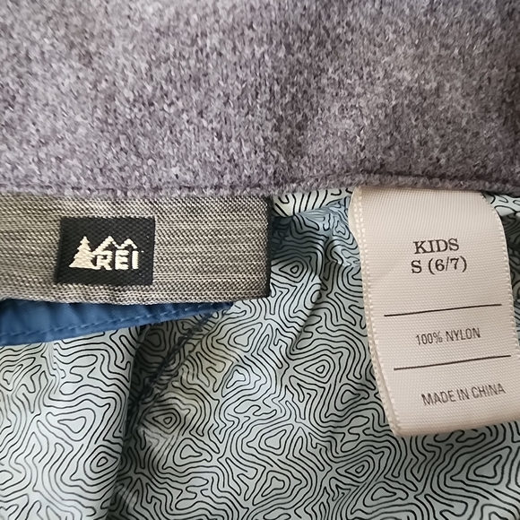 REI E1 Elements Jacket Kids Small (6-7) - Picture 7 of 9